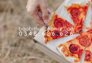 Hộp pizza trắng 24cm 1.1